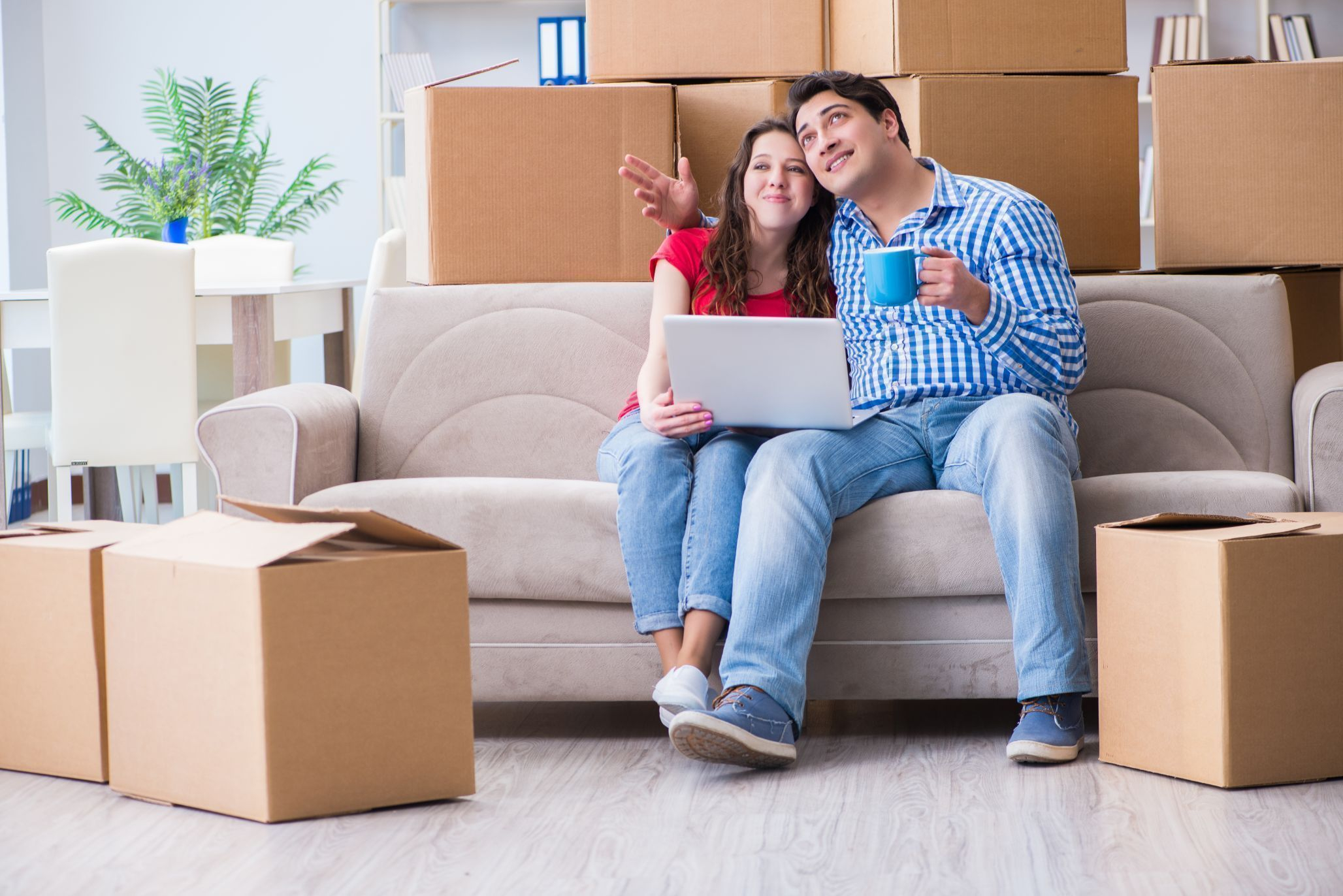 Choosing the Right Movers: A Step-by-Step Guide